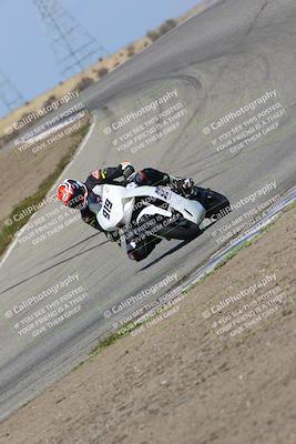 media/Mar-20-2022-AFM (Sun) [[c416bc4f31]]/Race 9/Race (Outside Grapevine)/